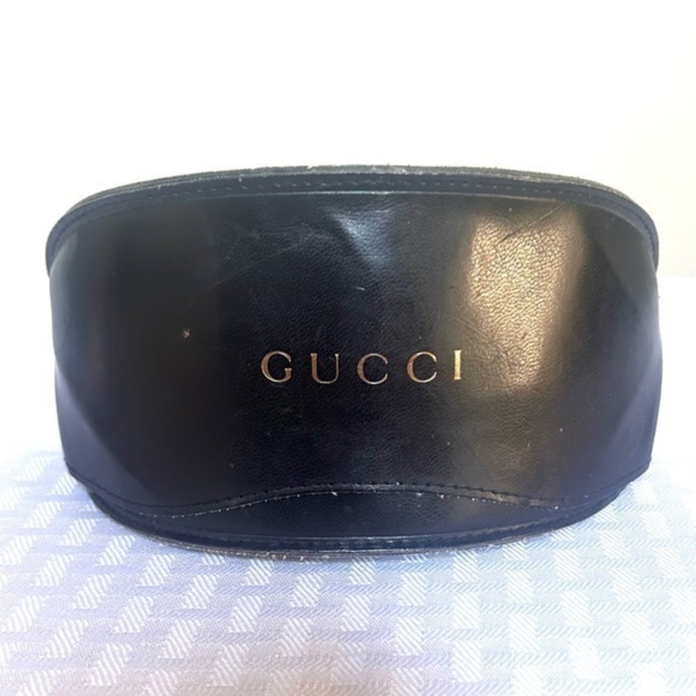GUCCI Soft Clamshell Dark Brown with Gold Emblem Sunglass/Glass Case